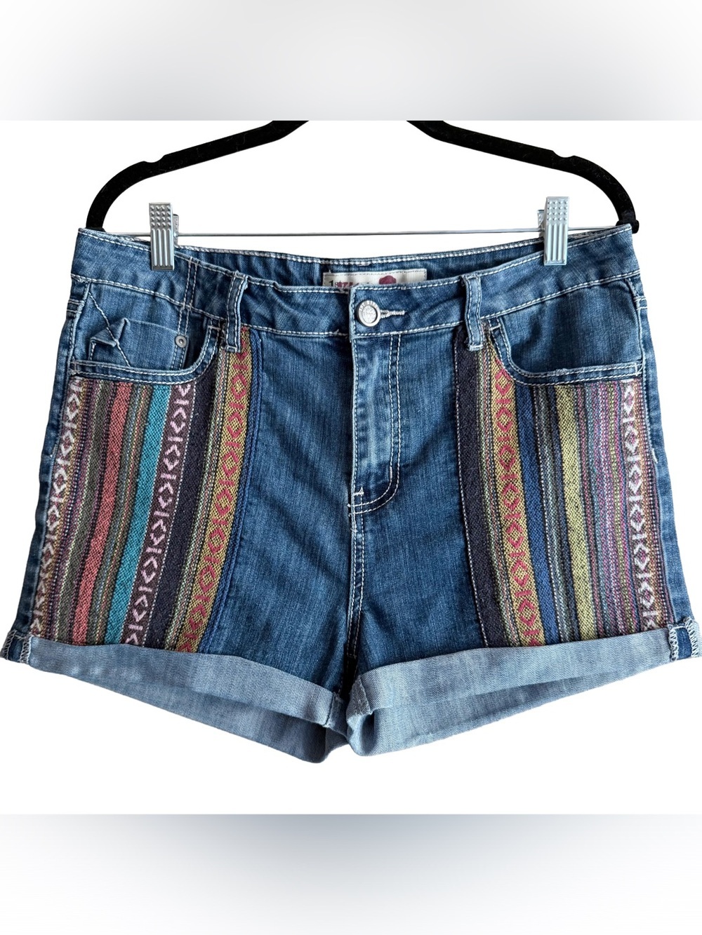 1st Kiss Denim Shorts Cuffed Southwestern Multicolor Appliqué Boho Women’s 13